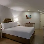 Szálloda Doubletree By Hilton Marina Vista 4*