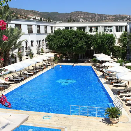 Doubletree By Hilton Marina Vista 4* ボドルム