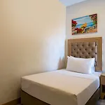 Doubletree By Hilton Marina Vista