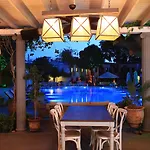 فندق Doubletree By Hilton Marina Vista
