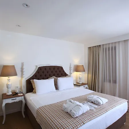 Doubletree By Hilton Marina Vista Hotel Bodrum
