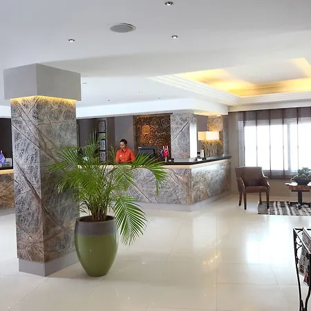 Doubletree By Hilton Marina Vista Otel 4*