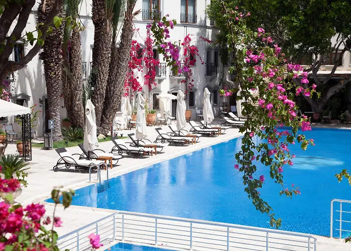 Doubletree By Hilton Marina Vista Hotel 4*