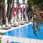 Doubletree By Hilton Marina Vista Hotell 4*