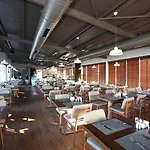 Doubletree By Hilton Marina Vista 4*