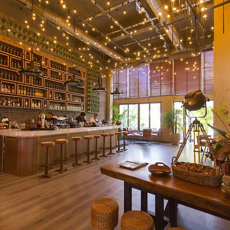 Otel Doubletree By Hilton Marina Vista